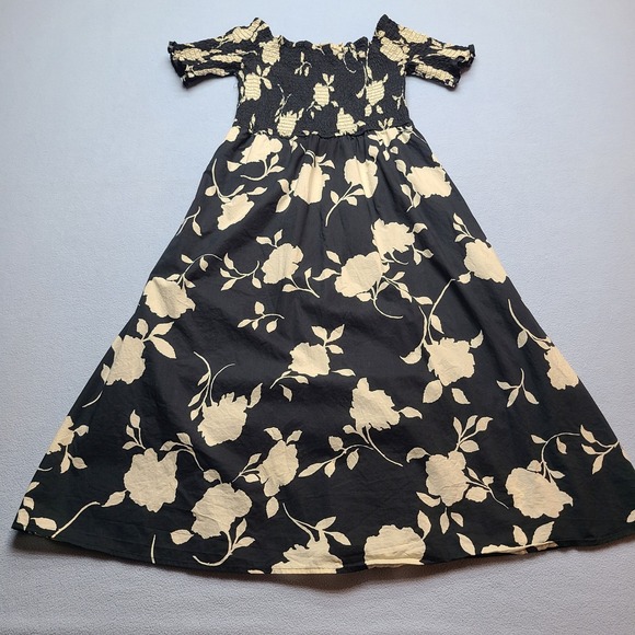 Soft Surroundings Dresses & Skirts - Soft Surroundings‎ Maxi Dress Womens PM Black Excellent Floral Smocked Bodice